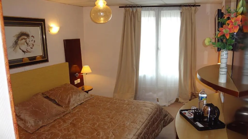 Monnier 2* Aulnay-sous-Bois